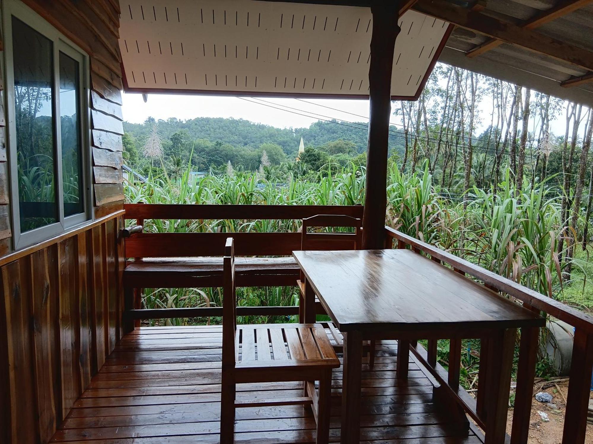 Cha Bungalow Ko Yao Noi Exterior photo